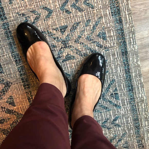 Ballet flats, ECCO brand, black patent leather, size 40, size 9 - Picture 1 of 7